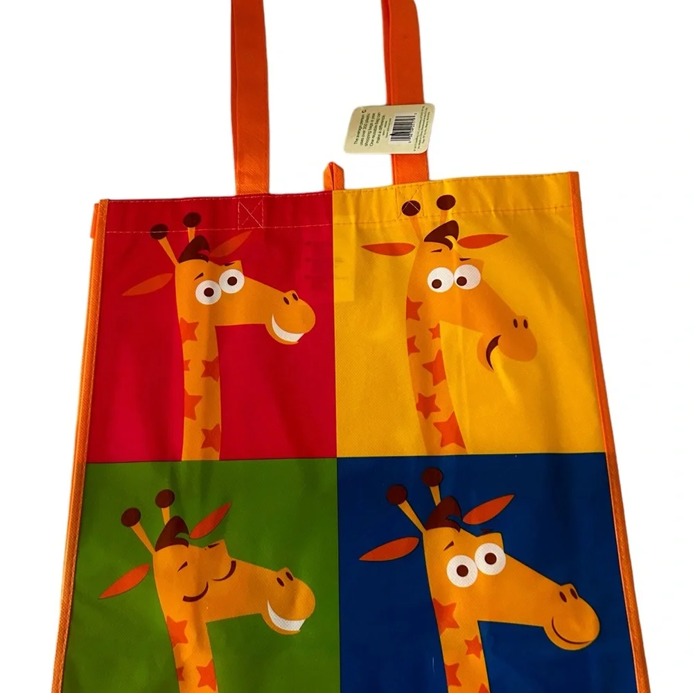 Toys R Us geoffrey giraffe